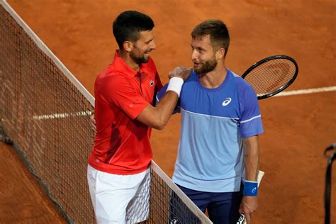 Novak Djokovic injured by falling bottle after beating Corentin .